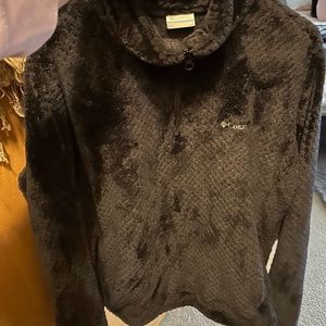 Black Columbia Sweater